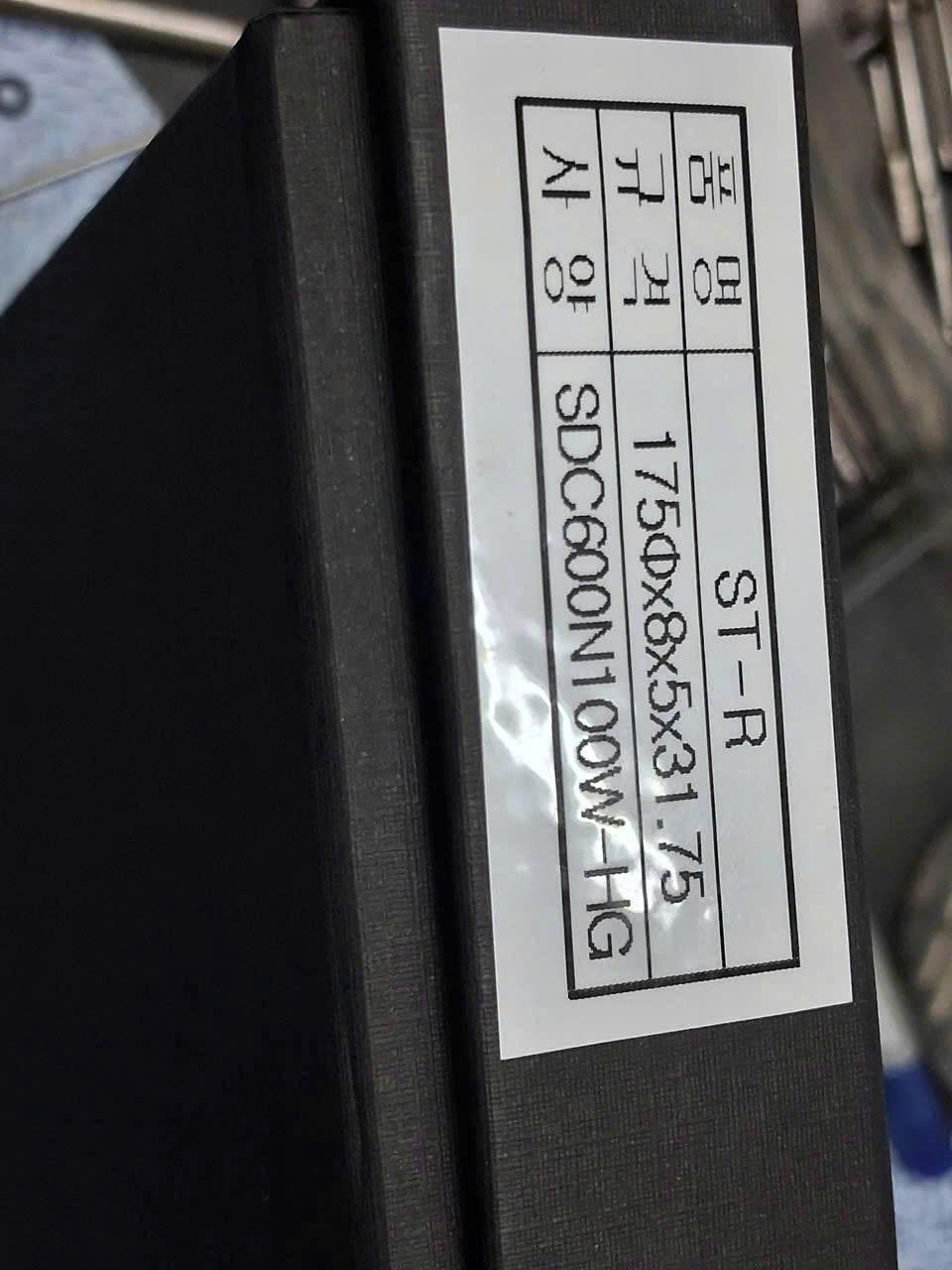 Đá mài kim cương 180Dx8Ux5Xx31.75H SDC600N; đá mài hợp kim; đá mài vật liệu cứng; đá mài kim cương PCD; đá mài sử dụng hạt mài kim cương;....